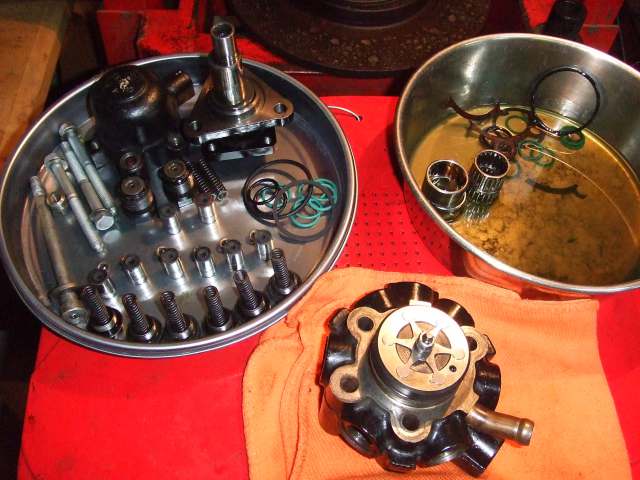 XMのオイル漏れ