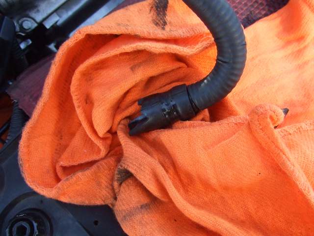 XMのオイル漏れ