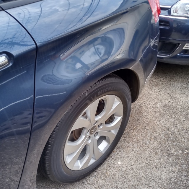 シトロエンのタイヤ交換